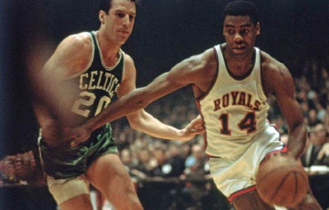 朗尼克与图 朗尼克与图